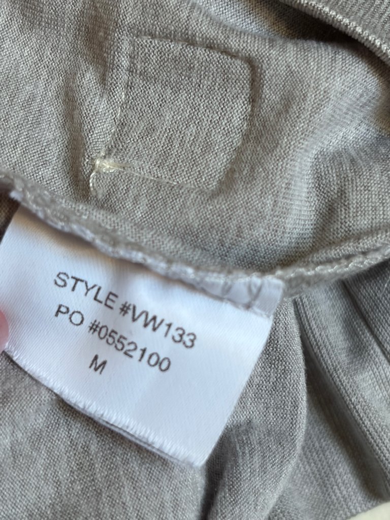 Vuori Daydream Crew Long Sleeve Pullover Top (Light Heather Grey) - Medium — image 5 of 8